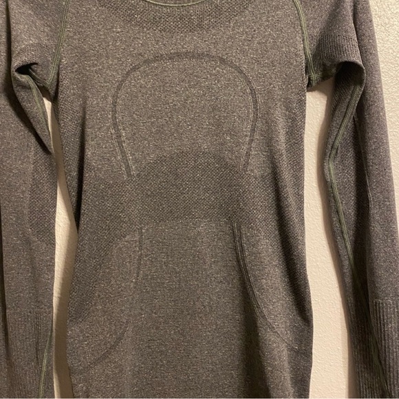 Lulemon Swiftly Tech Long Sleeve - Picture 8 of 10